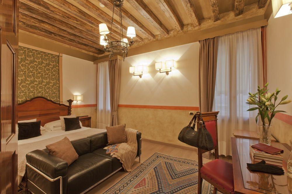 Hotel Saturnia & International Venice Exterior photo