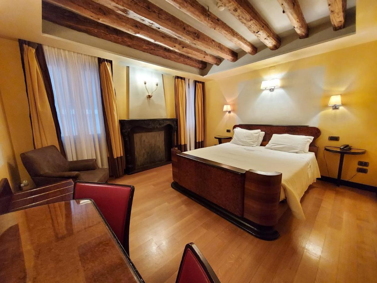 Hotel Saturnia & International Venice Exterior photo