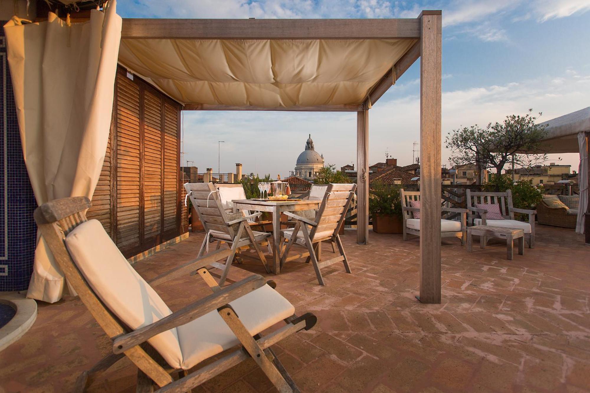 Hotel Saturnia & International Venice Exterior photo